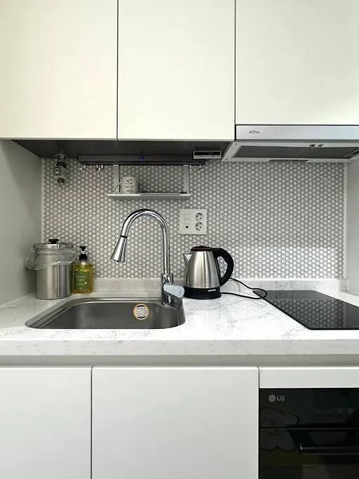 Blue Wave 2 Apartment Busan